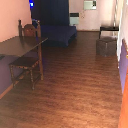 Hotel-Alojamiento Candilejas Paraná Exteriör bild